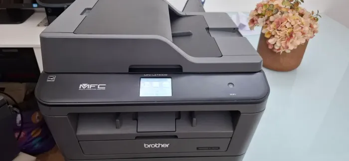 Impressora brother l2740DW usada