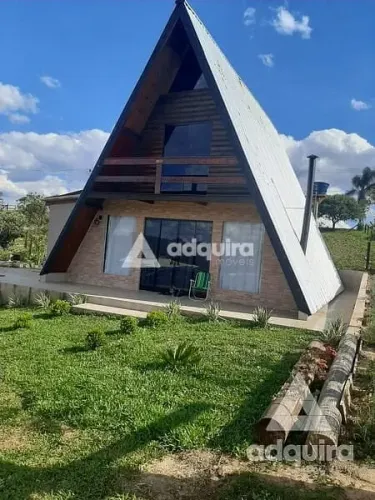 Chácara à Venda 2 Quartos, 1758m², Centro