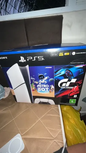 ps5 slim 825GB mídia digital