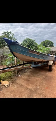 Barco com carretinha