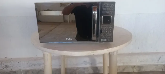 Micro-ondas fhilco 25litros espelhado top