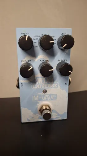 Pedal de reverb M-vave Mini Universe