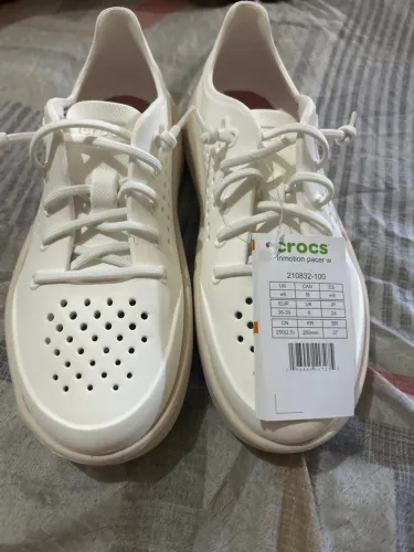 Tênis crocs ORIGINAL 