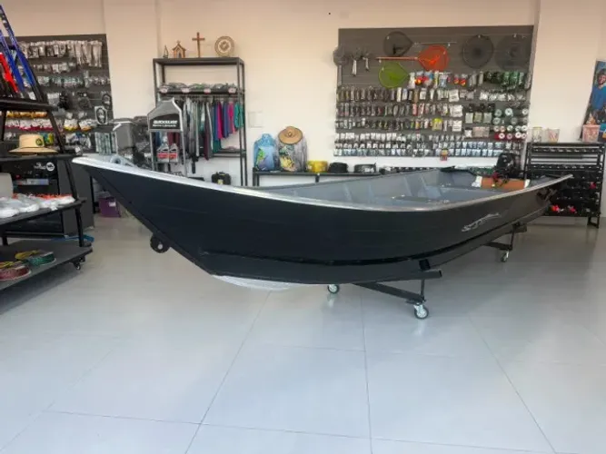 Barco de Alumínio 5 metros - Novo