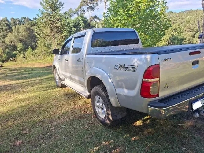 Toyota Hilux CD SRV D4-d 4X4 3.0 TDI Diesel AUT 2007
