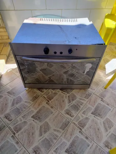 Forno de embutir