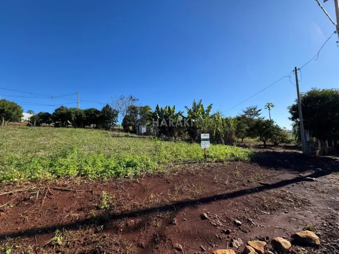 Terreno para Venda no Condomínio Fechado Estância Mandijuba do Ivaí, localizado na cidade