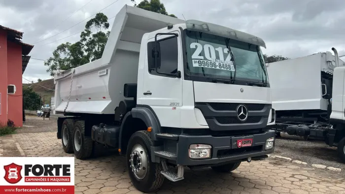 MB AXOR 2831 CAÇAMBA BASCULANTE