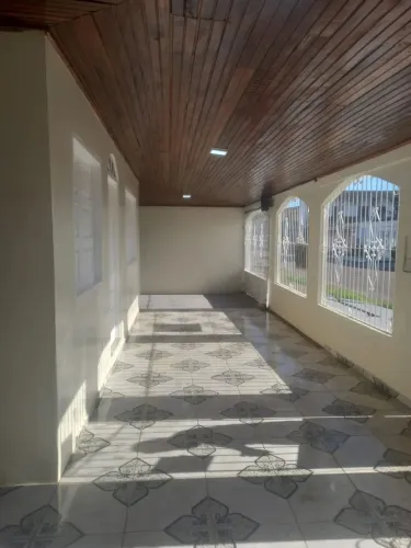 Casa Disponível para Venda.