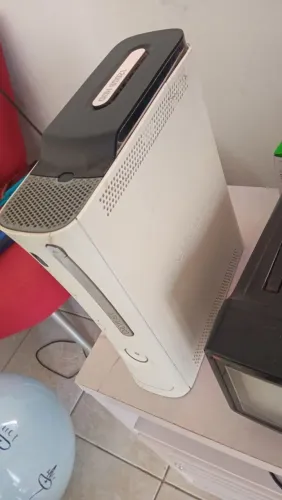 Xbox 360 fat versão elite com desbloqueio de leitor e RGH
