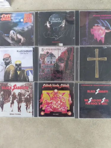 Coleção particular CDs coletâneas Black Sabbath