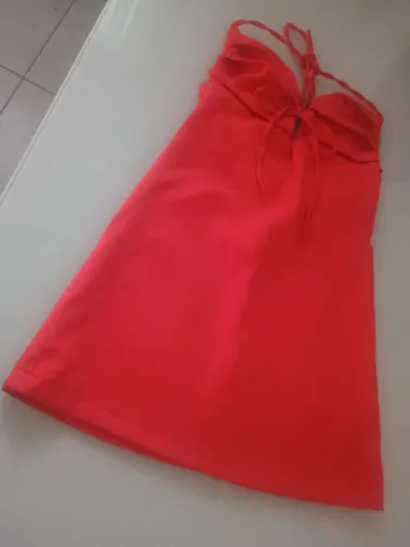 Linda vestido semi-novo 