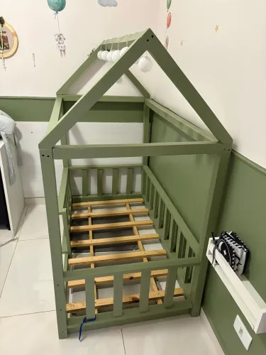 Cama montessori infantil 