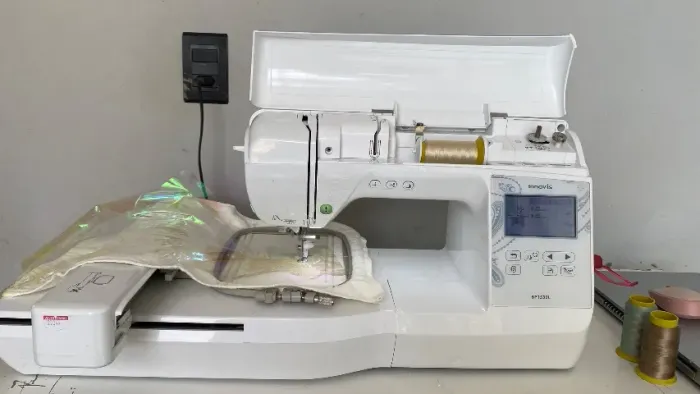 Máquina de bordado
