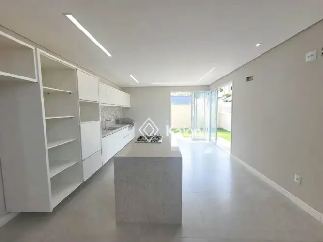 Casa à venda no Condomínio Reserva Central Parque em Salto/SP