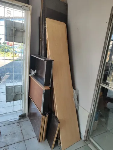 Vendo guarda roupa 150,00 6 portas já desmontado!