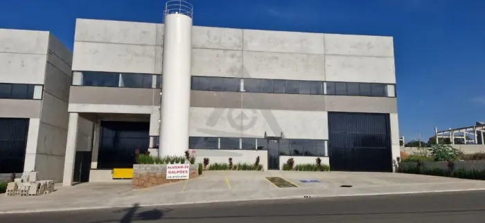 Galpão para alugar em Indaiatuba, Loteamento Comercial Monte Castelo, com 1180 m²