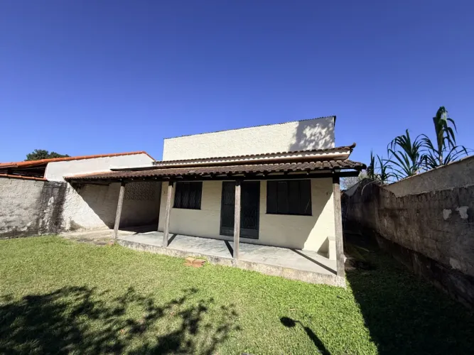 Alugando casa com quintal em Guapimirim-RJ