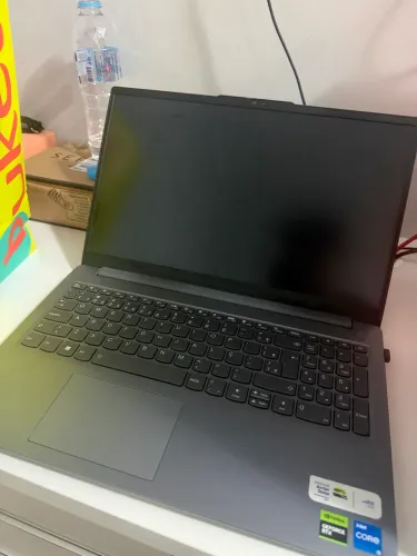 Notebook Lenovo LOQ-e 15IAX9E