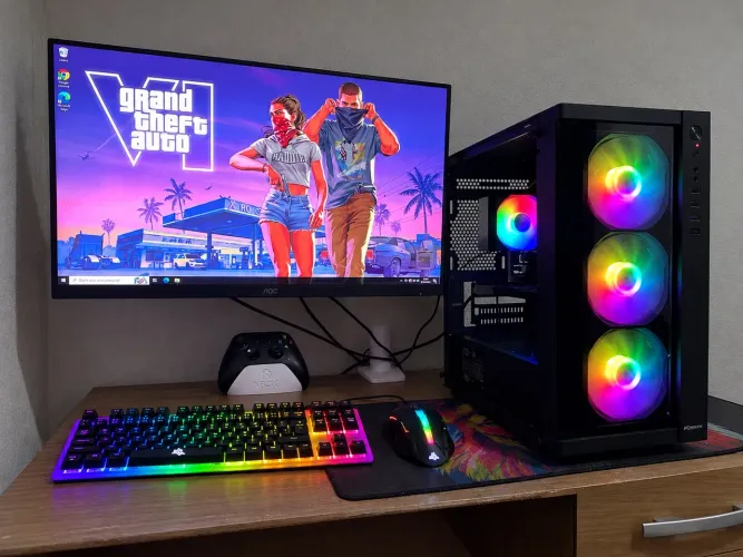 ? PC GAMER INTEL CORE i7 + 16GB RAM