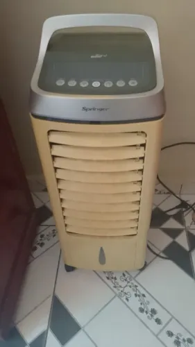Ventilador e climatizador de ar condicionado perfeitamente