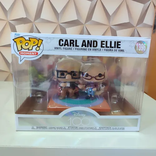Funko Pop Moment Carl and Ellie #1396 - Disney 100 (Vaulted)