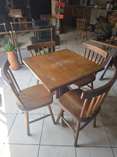 Mesas e Cadeiras para restaurante 