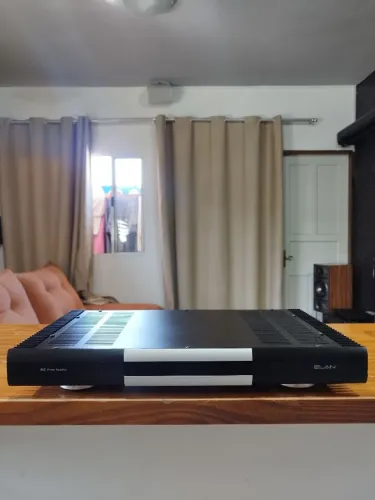 AMPLIFICADOR DE ÁUDIO ELAN A2 6 CANAIS 60 A 150W
