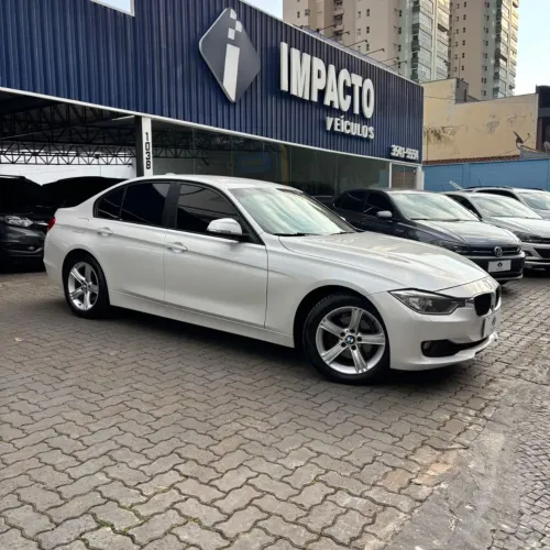 BMW 320I A 2.0 Turbo/activeflex 16V 184cv 4P 2014
