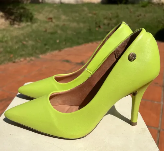 Scarpin vizzano verde claro neon 35