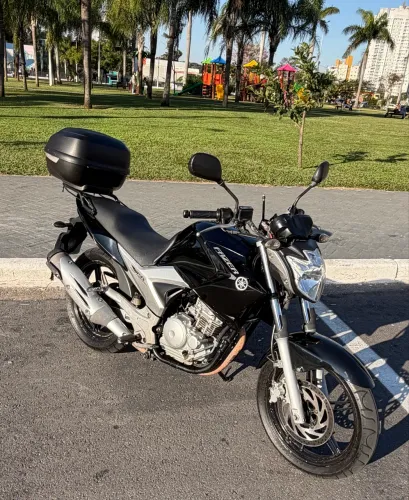 Fazer 250 2011/2012 revisado, manual e chave reserva