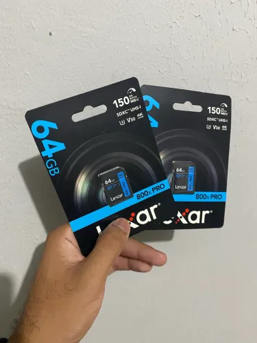 Cartão SD Lexar 64GB V30