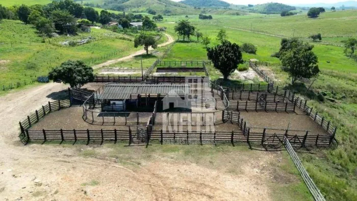 Fazenda com 4 dormitórios à venda, 11600000 m² por R$ 35.000.000,00 - Calundu - Itaboraí/R