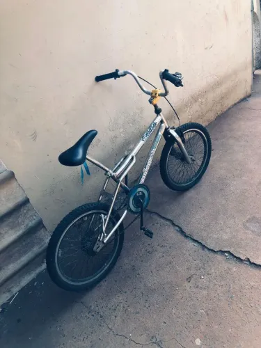 Bike aro 20 apenas 240 reias