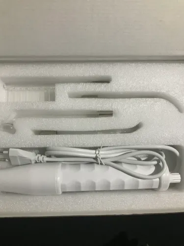 Dispositivo estético de alta frequência para limpeza e tratamento de pele