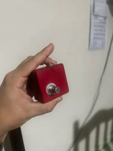Pedal red remote