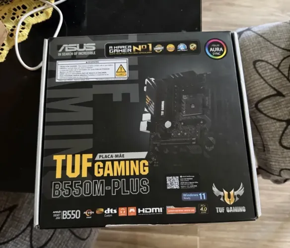Placa mãe Asus Tuf B550M Plus - LACRADA C/Nota fiscal e Garantia