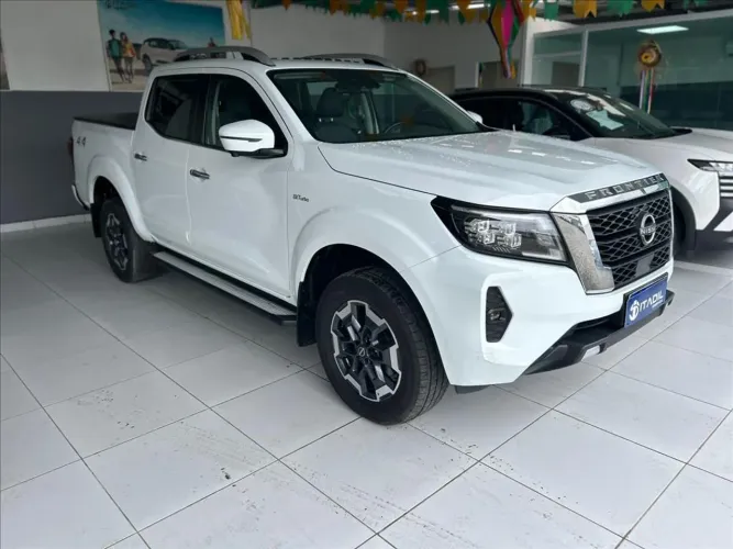Nissan Frontier Plati. CD 2.3 Bi-TB Dies.aut. 2024