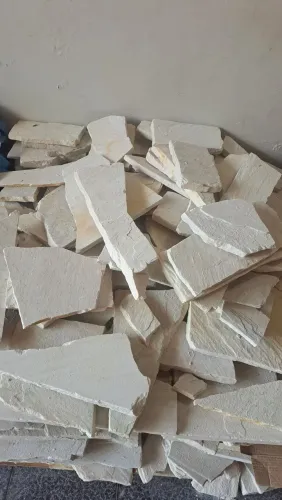 Vende se PEDRA SÃO THOMÉ