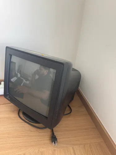 Monitor positivo