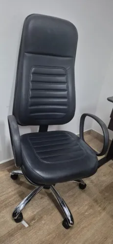 Cadeira diretor 