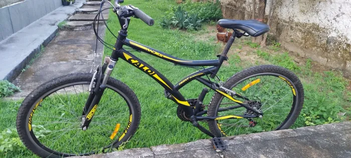 Bicicleta aro 26  Caloi Andes,Qdo 18