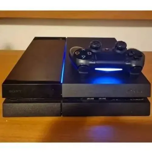 PlayStation 4 fat semi novo