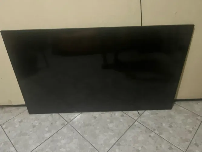 TV 65 para aproveitar peças 