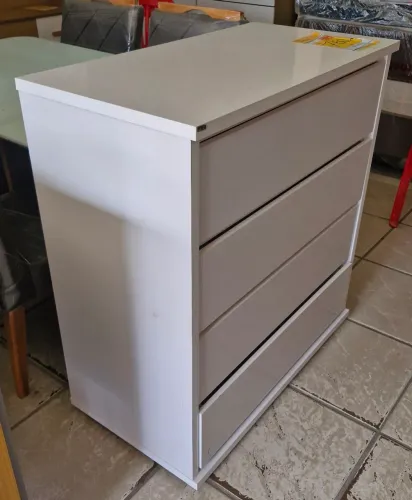 Cômoda 