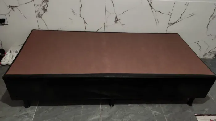 Base de cama de solteiro