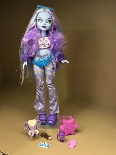 Abbey monster high