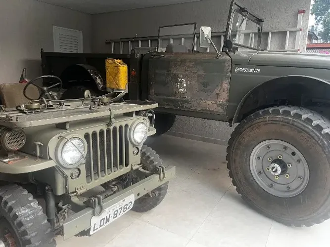 Willys Overland Jeep 2.6 12V Gasolina 2P 1952