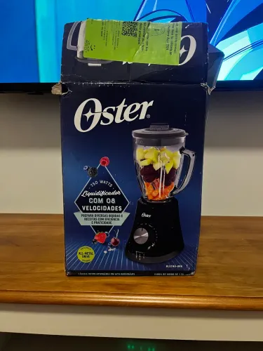 Liquidificador Oster de 1,5 litro copo de vidro 