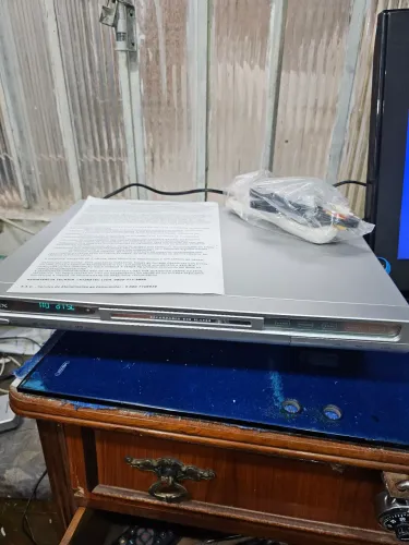 Gravador de mesa novo na caixa com controle e cabo rca